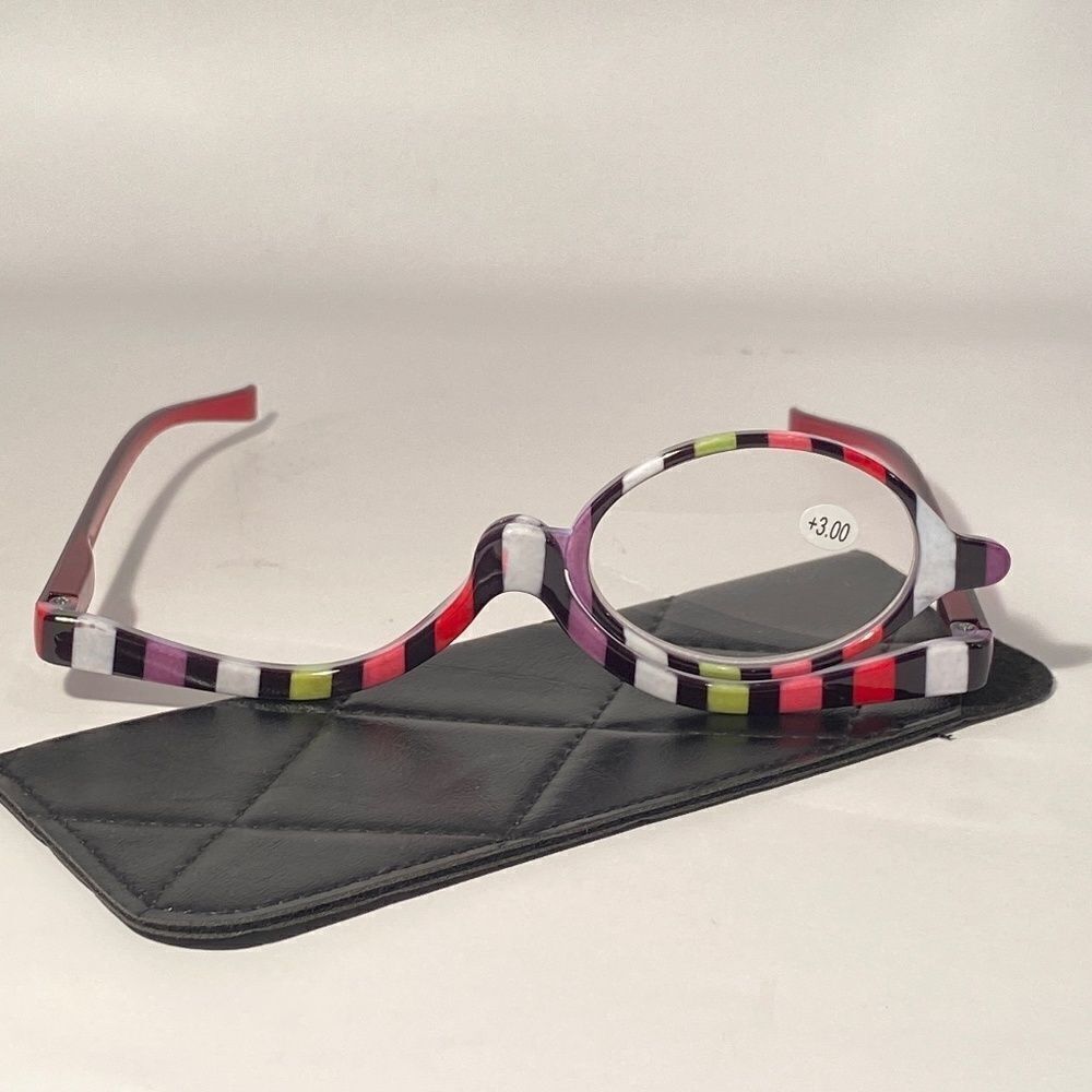 0999 Makeup Cosmetic 3.00 Flip Magnifying Glasses For Precision Application N…